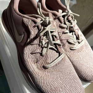 Low top